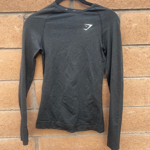Gymshark Vital Seamless Long Sleeve T-Shirt - Black Marl - Picture 2 of 4